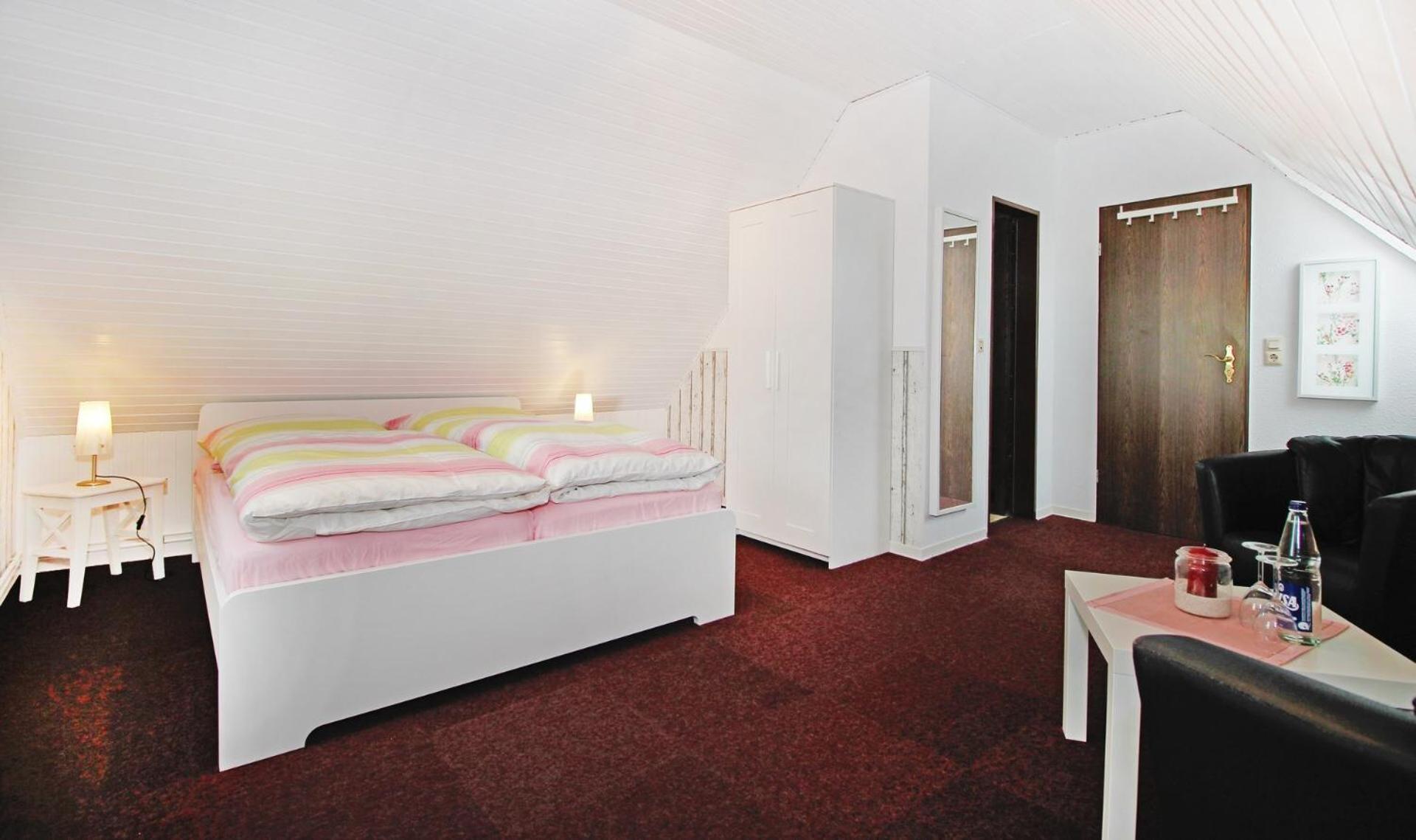 Huus Stoertebeker Bed & Breakfast Dornumersiel Ruang foto