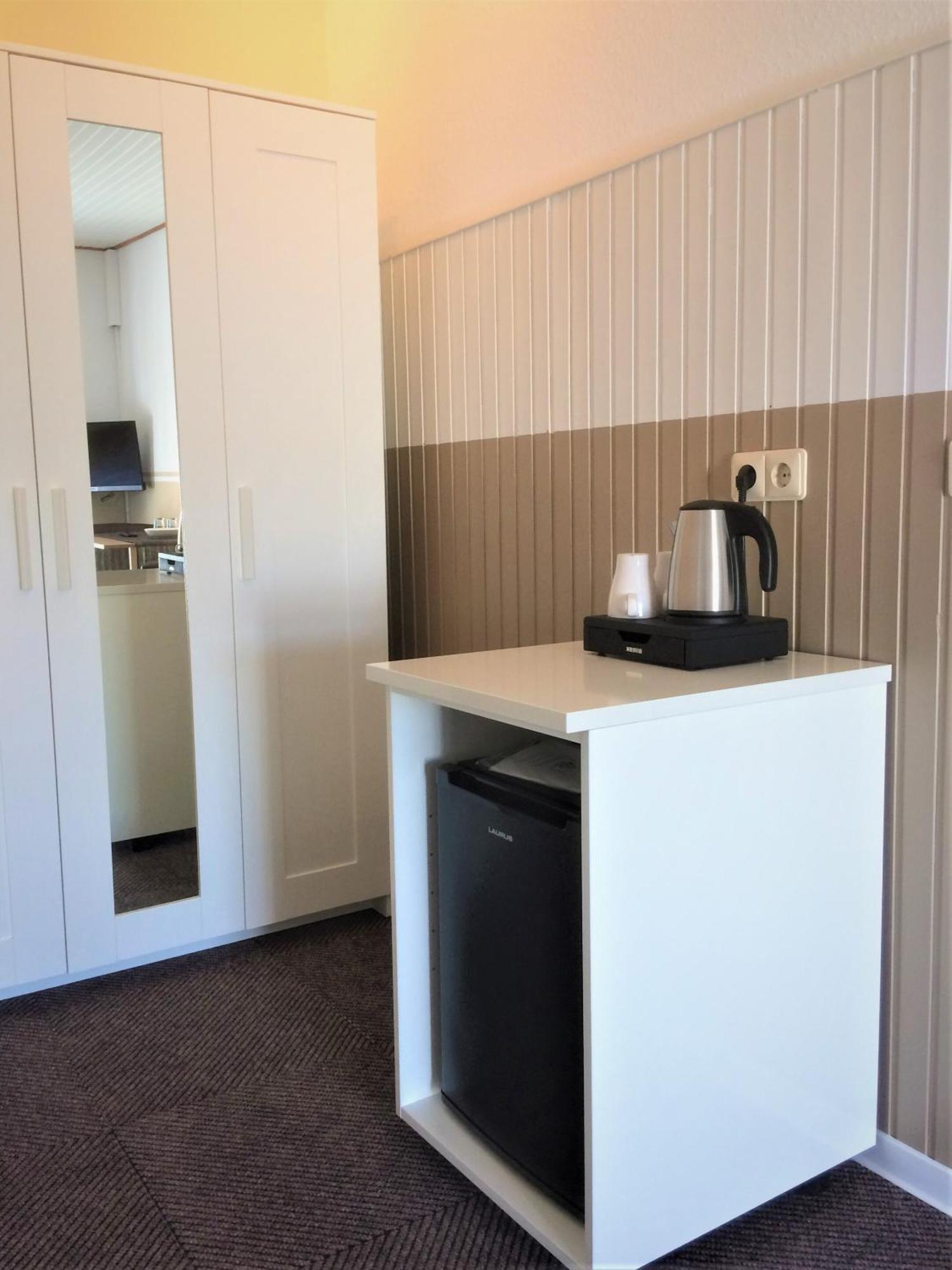 Huus Stoertebeker Bed & Breakfast Dornumersiel Ruang foto