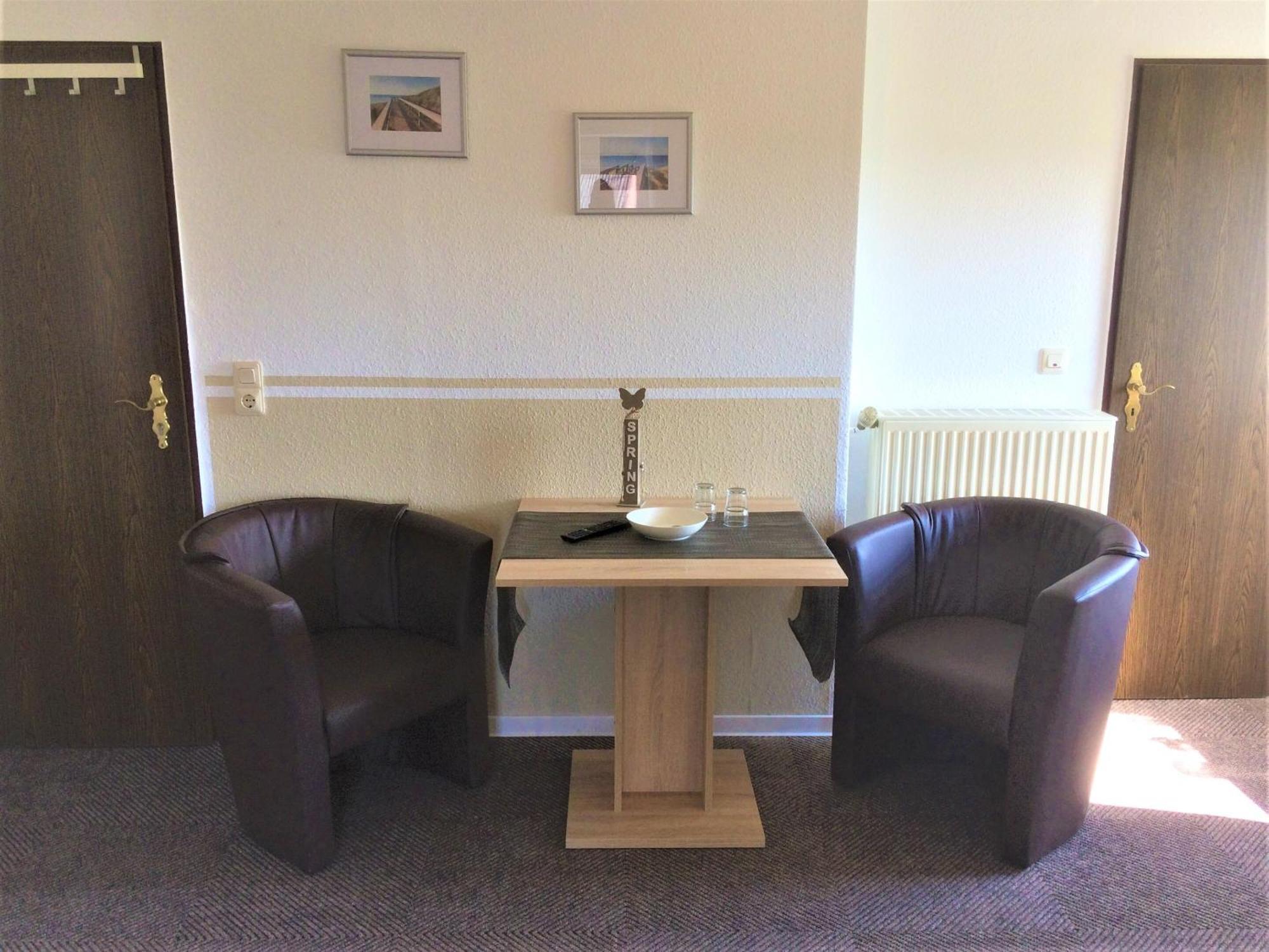 Huus Stoertebeker Bed & Breakfast Dornumersiel Ruang foto