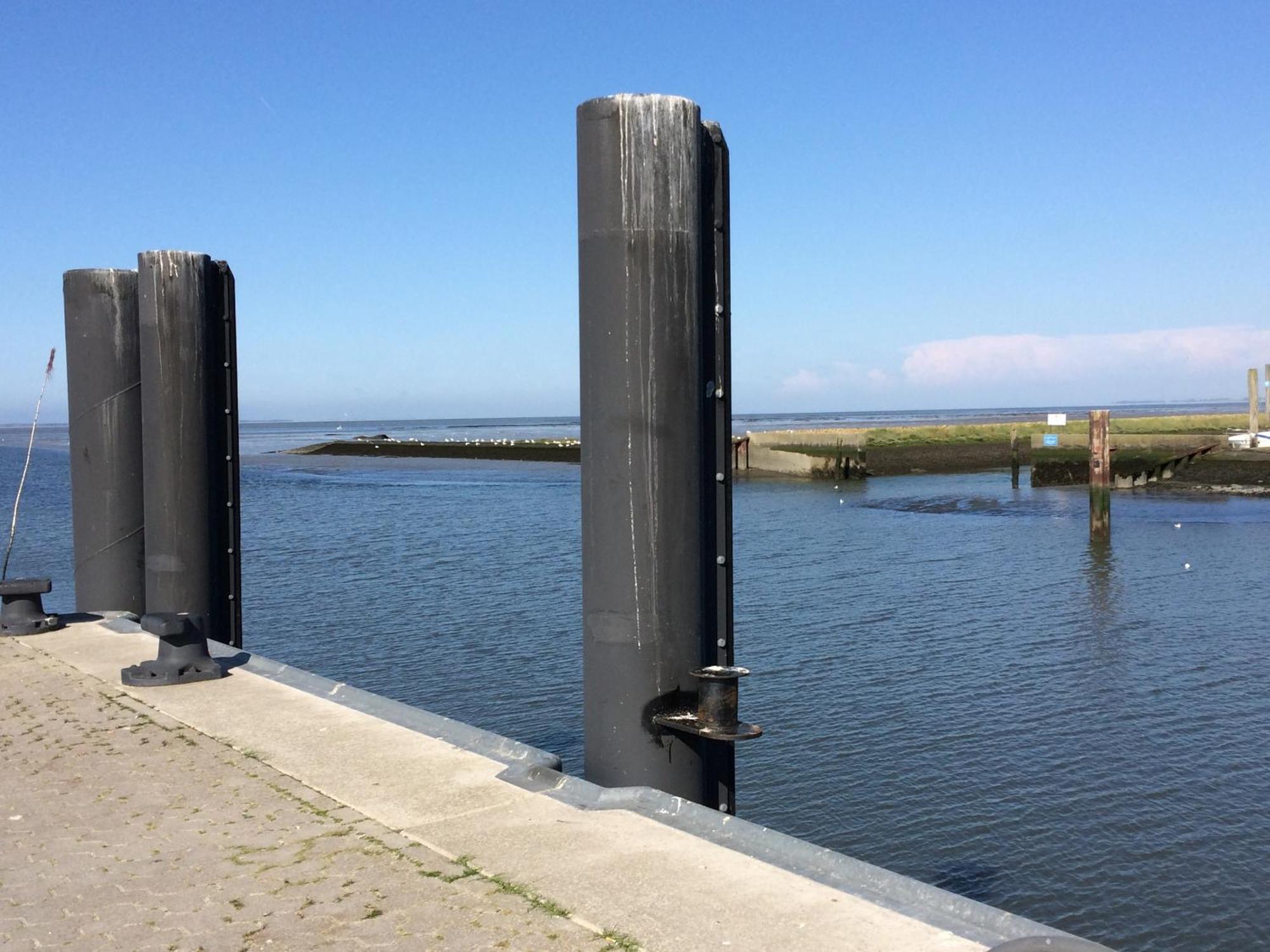 Huus Stoertebeker Bed & Breakfast Dornumersiel Bagian luar foto